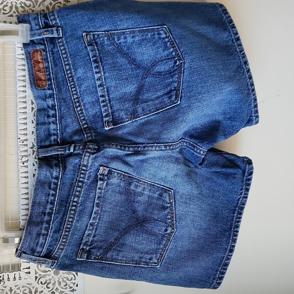 Calvin Klein Jeans Weekend Denim Shorts sz 4 - Picture 6 of 15